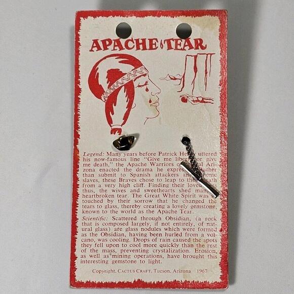Vintage 1967 Apache Tear Legend Polished Stone Tie Tac On Original Card - Picture 1 of 6